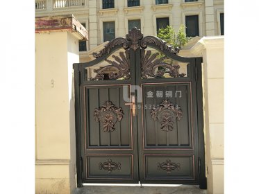 山東某辦公區(qū)鋁藝大門(mén)廠家安裝案例